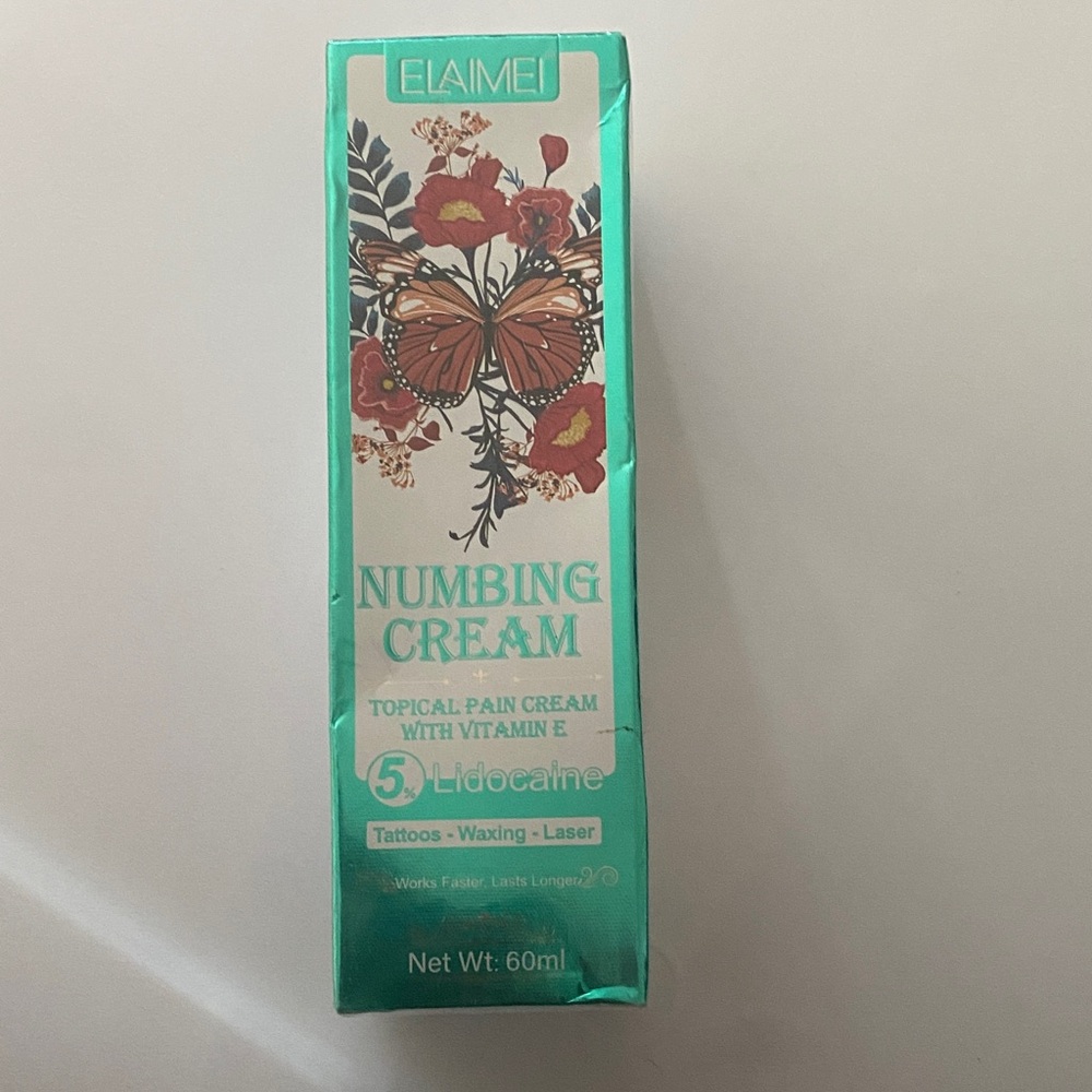 Aime Leon Dore Numbing Cream with Vitamin E - Teal and Red